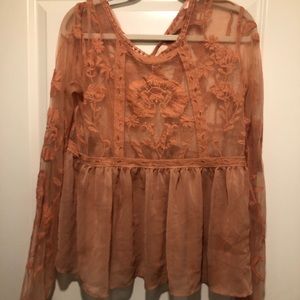 Long sleeve lacy xhilration top size L